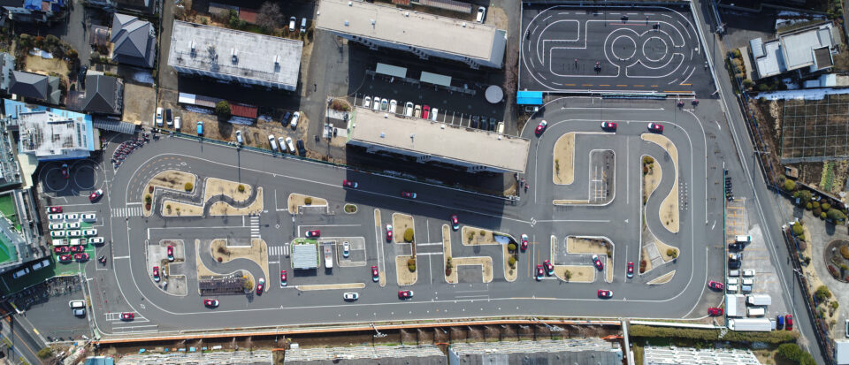 DROLIEN武蔵境自動車教習所ドローン空撮