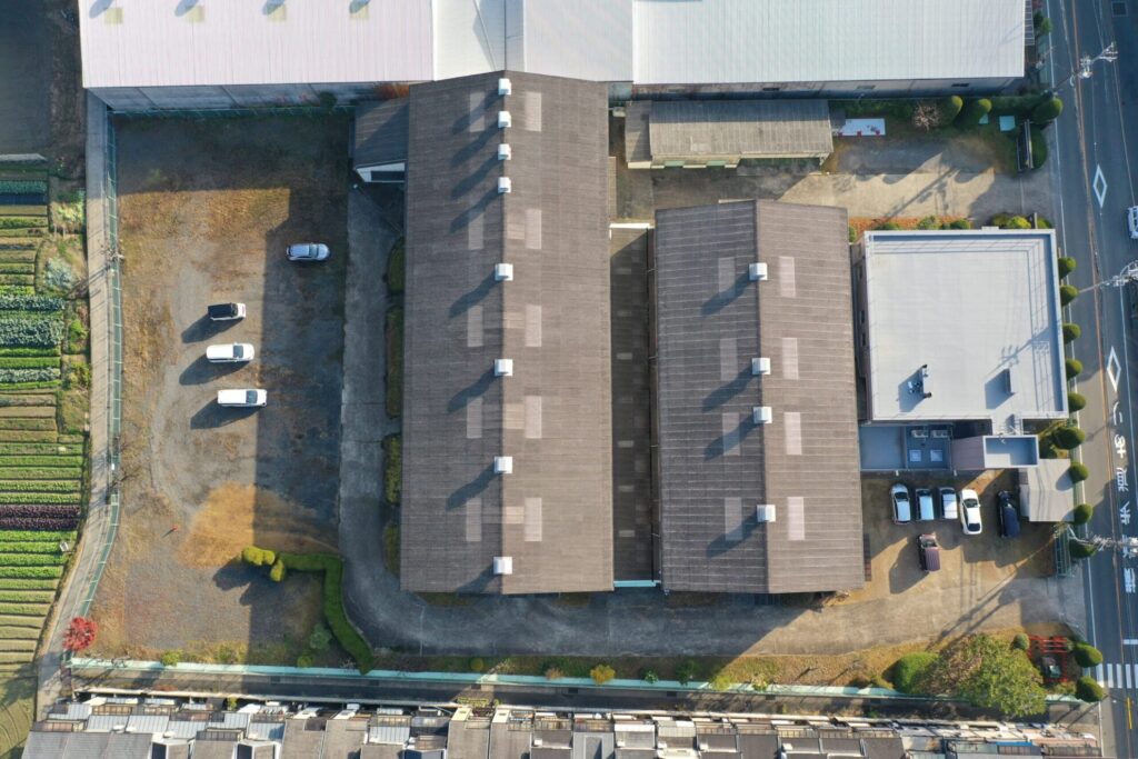【京都】石山テクノ建設株式会社様　工場の屋根点検ドローン空撮